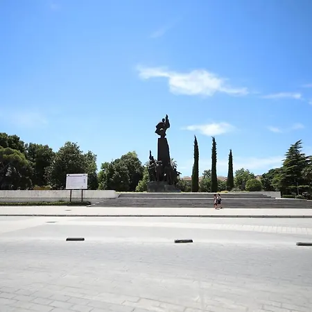 Square View Vlora