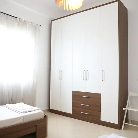 Apartment Square View *