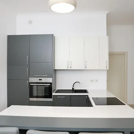 Apartment Square View