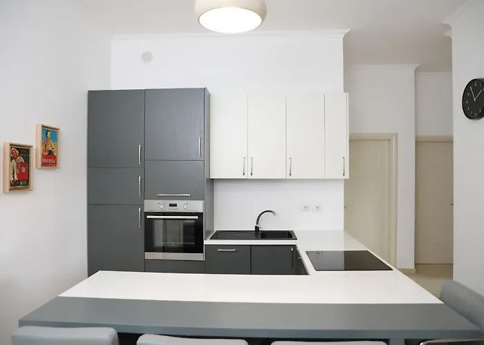 Apartment Square View